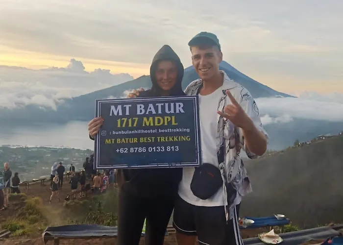 Bunbulan Hill Hostel And Cottage