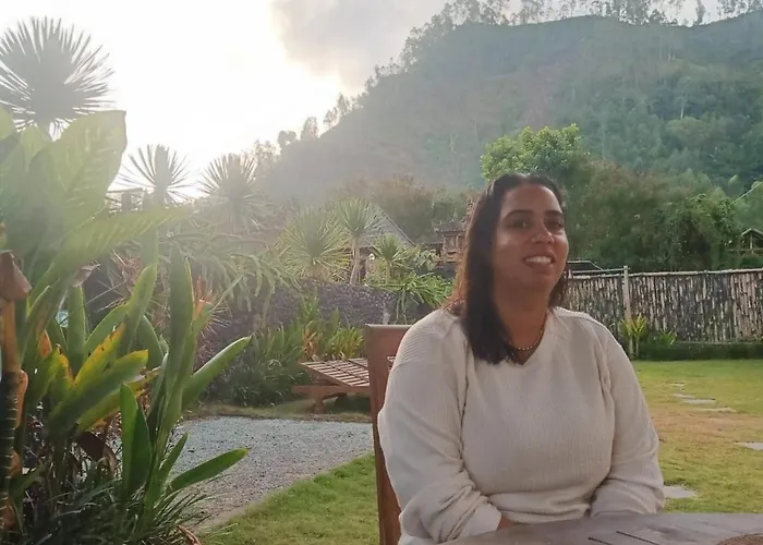 Bunbulan Hill Hostel And Cottage